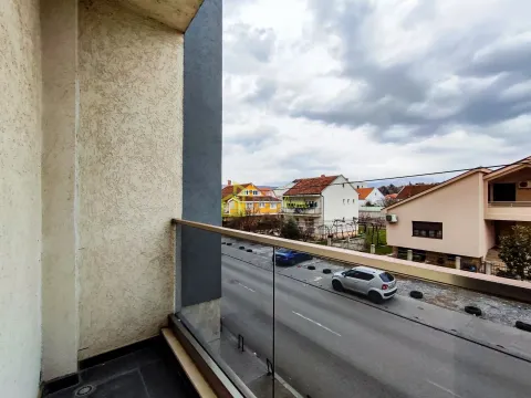 Izdavanje, dvosoban stan, 63m², Dalmatinska ulica, Podgorica - image 15