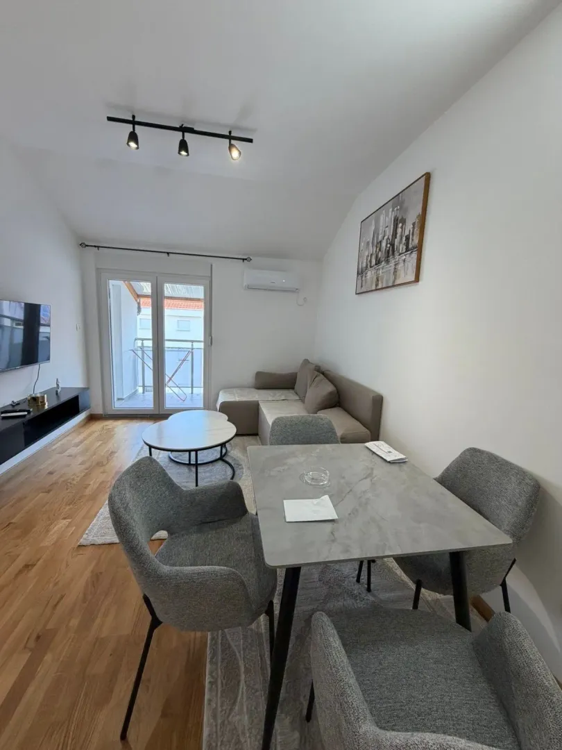 Rent, one bedroom apartment, 40m², Zagorič, Podgorica