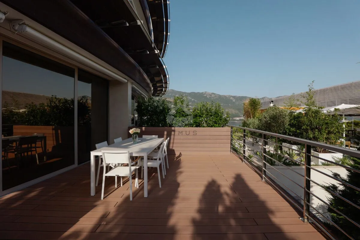 Sale, three bedroom apartment, 214m², Budva, Crna Gora