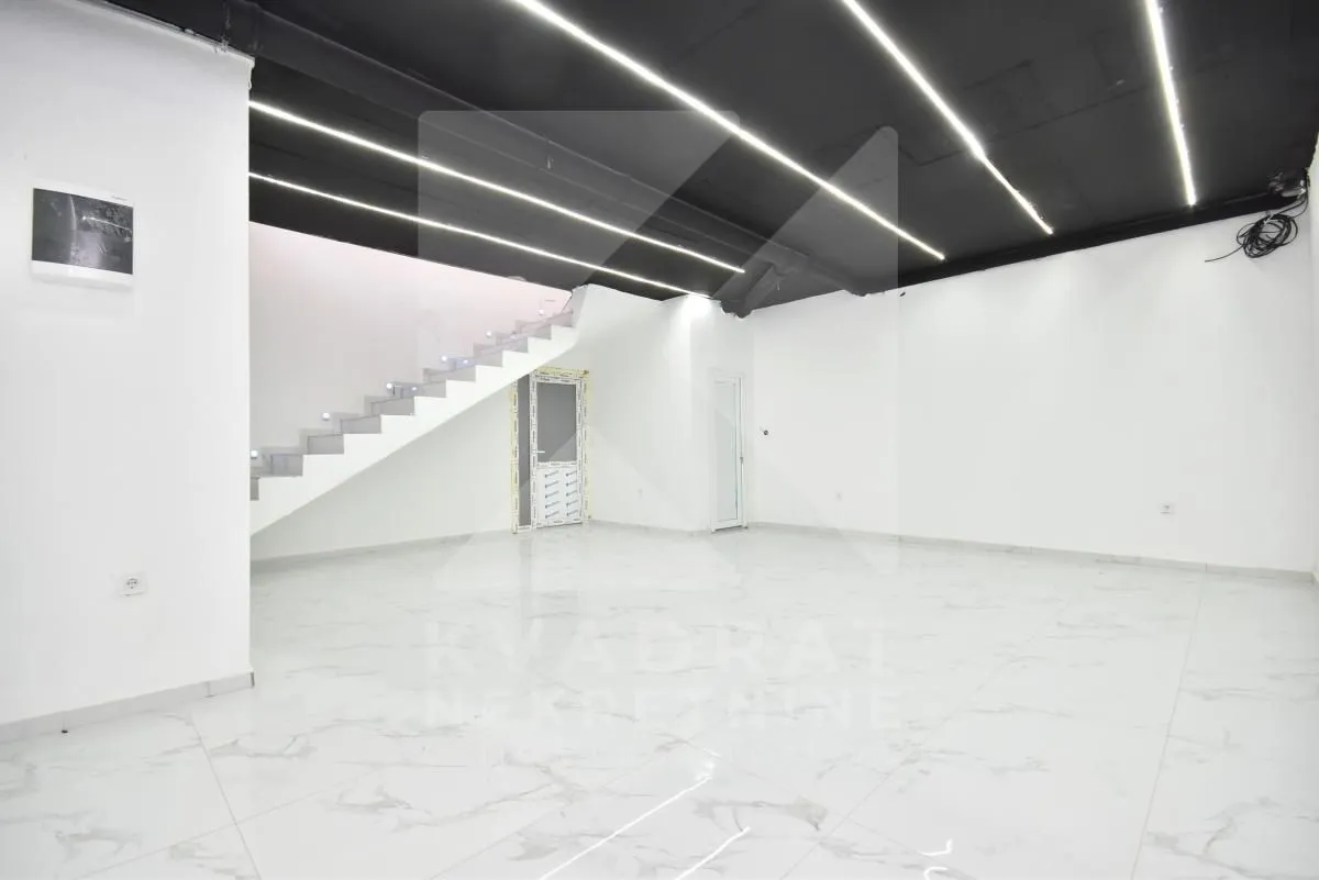 Rent, office space, 116m², Stari Aerodrom, Podgorica