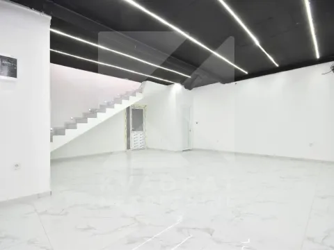 Rent, office space, 116m², Stari Aerodrom, Podgorica - image 5