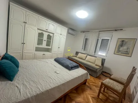 Izdavanje, kuća, 125m², Ibričevina, Podgorica - image 5