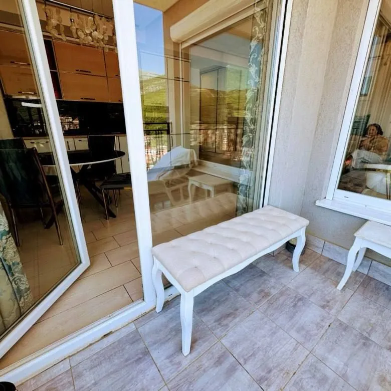 Sale, two bedroom apartment, 74m², Babin Do, Budva