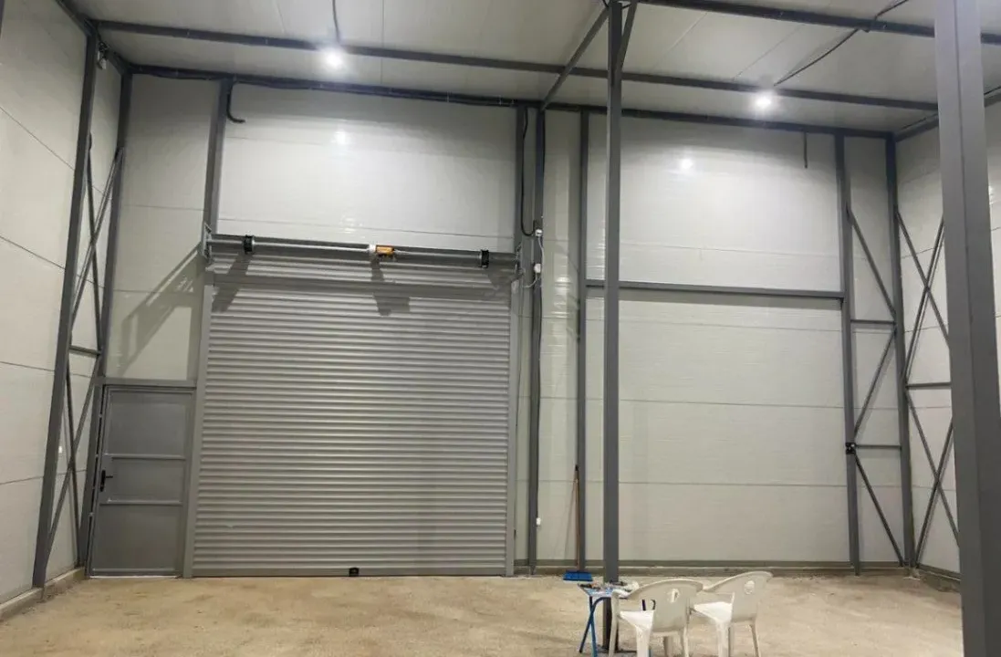 Izdavanje, poslovni prostor, 100m², Zelenika, Podgorica