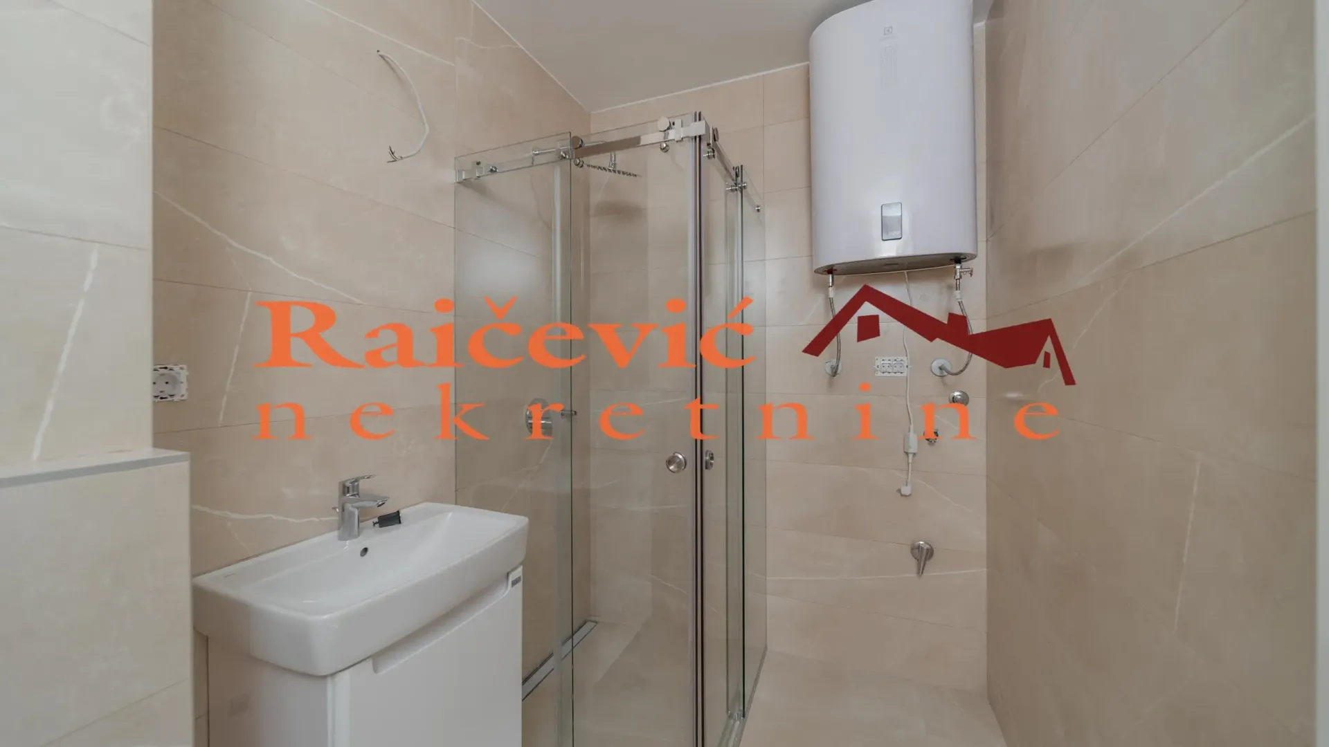 Prodaja, stan, 162m², Dušanovac, Voždovac Sve Podlokacije