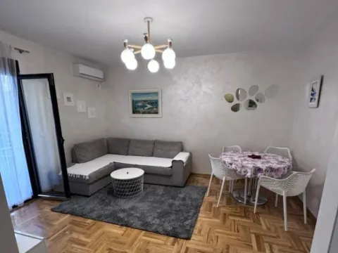 Sale, one bedroom apartment, 42m², Bečići, Budva