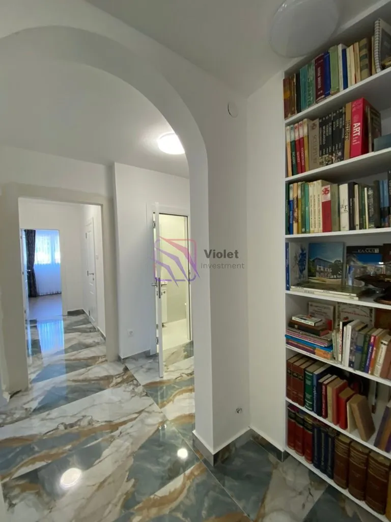 Izdavanje, trosoban stan, 90m², Preko Morače, Podgorica