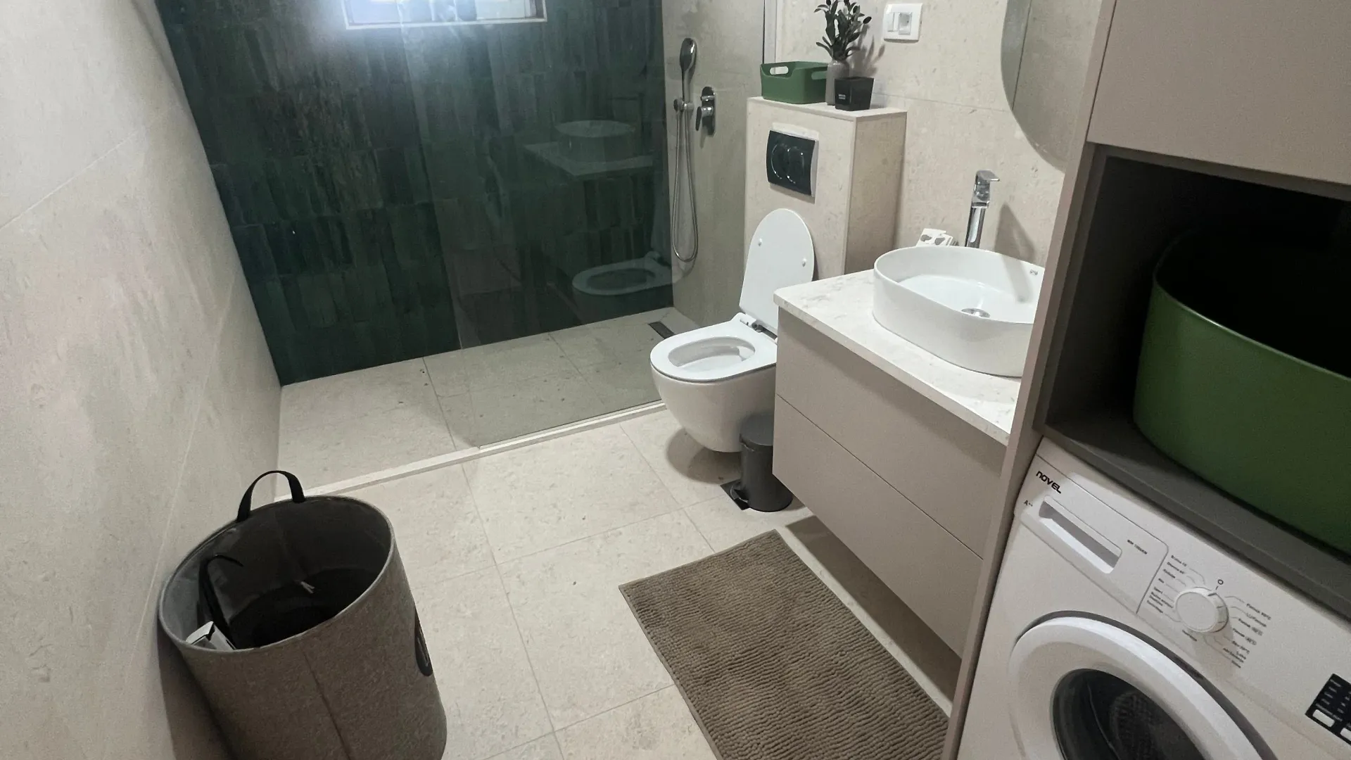 Rent, three bedroom apartment, 100m², Tomba, Bar