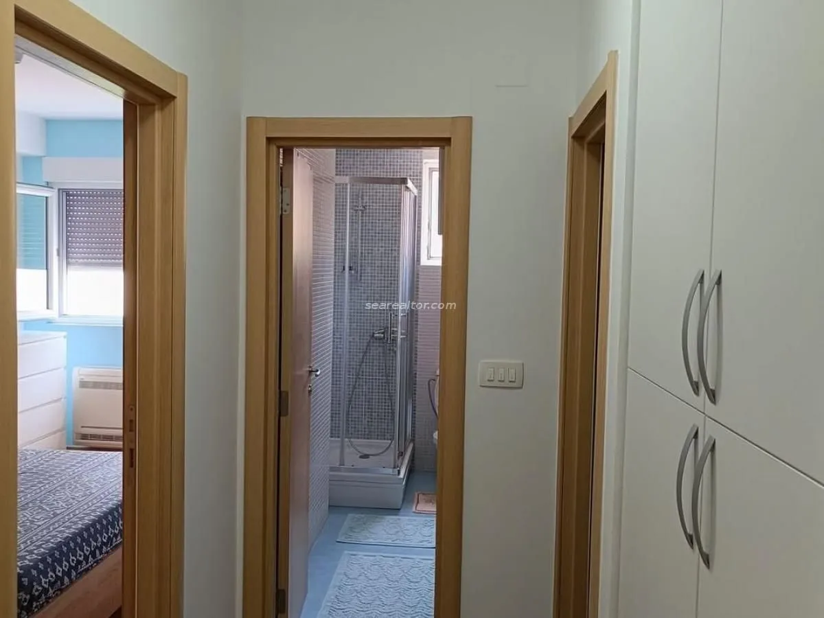 Rent, two bedroom apartment, 81m², Tivat, Crna Gora