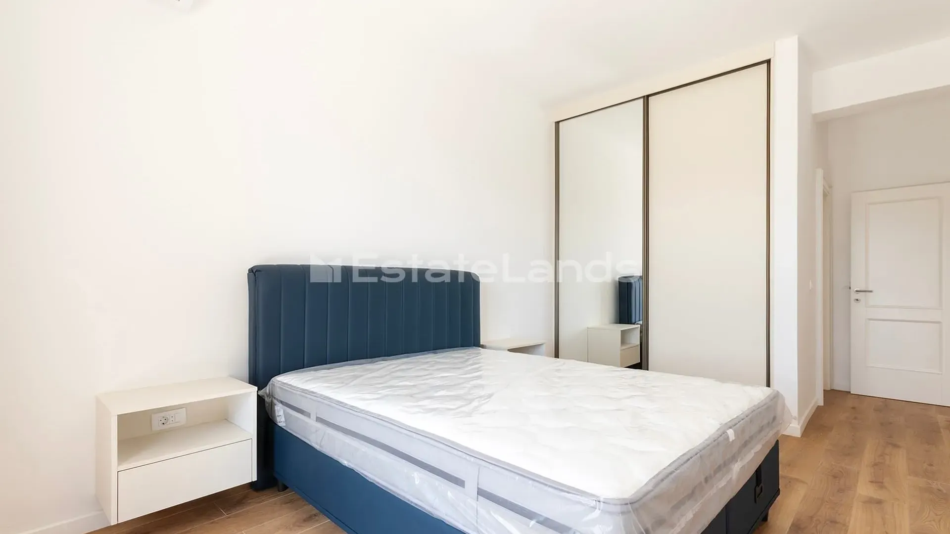 Rent, house, 183m², Kava, Tivat