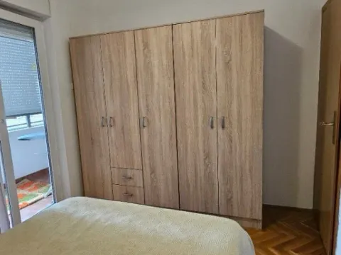 Izdavanje, dvosoban stan, 65m², Blok 9, Podgorica - image 9