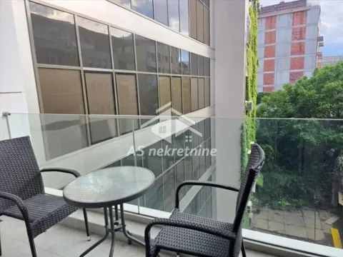 Izdavanje, četvorosoban stan, 80m², Tašmajdan, Palilula Sve Podlokacije - image 26