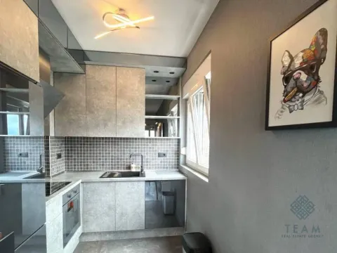 Izdavanje, jednosoban stan, 55m², City Kvart, Podgorica - image 7