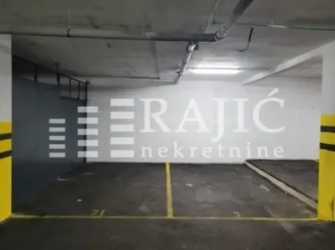 Izdavanje, trosoban stan, 94m², Lekino Brdo, Voždovac Sve Podlokacije - image 15