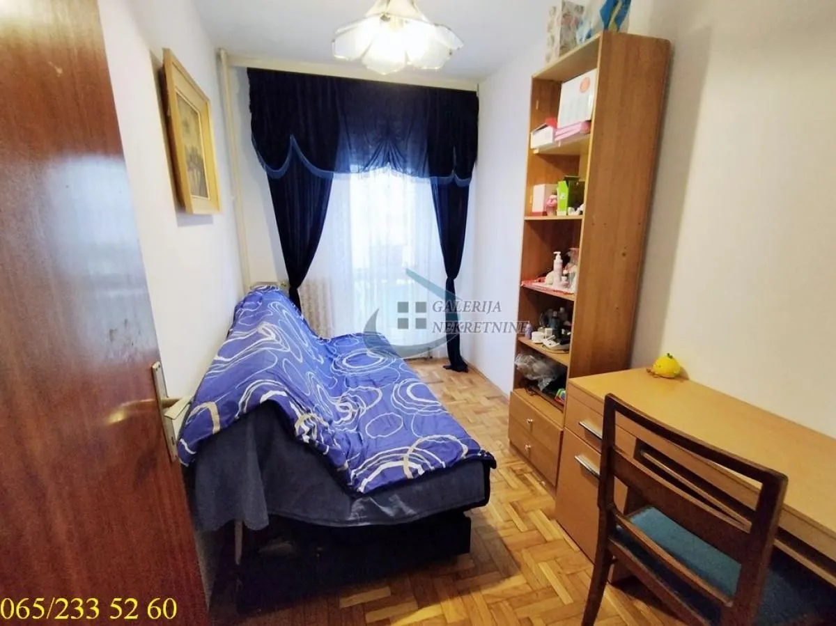 Prodaja, dvosoban stan, 64m², Labudovo Brdo, Beograd