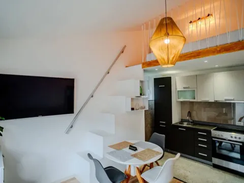 Prodaja, jednosoban stan, 50m², Muo, Kotor - image 3