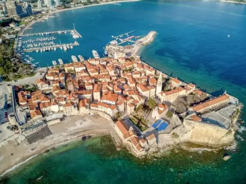 Sale, one bedroom apartment, 54m², Centar, Budva - image 2