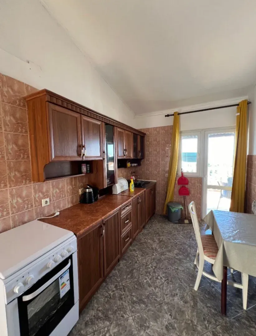Rent, three bedroom apartment, 270m², Šušanj, Bar
