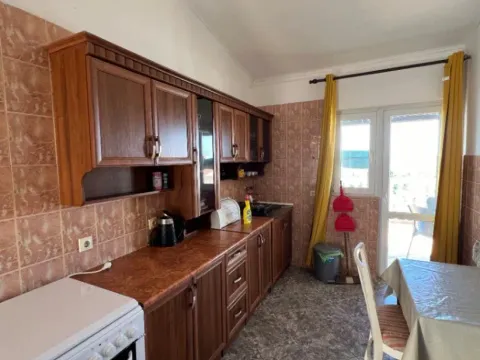 Rent, three bedroom apartment, 270m², Šušanj, Bar - image 7