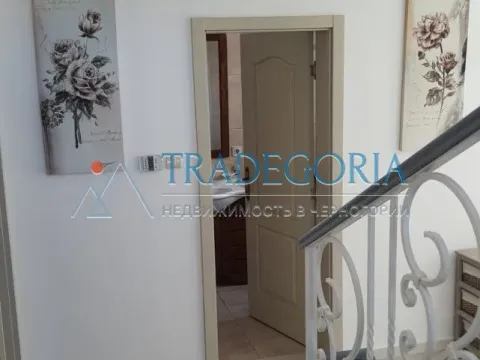 Prodaja, kuća, 307m², Bar, Crna Gora - image 17
