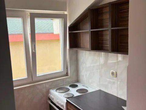 Izdavanje, jednosoban stan, 39m², Podgorica, Crna Gora - image 5