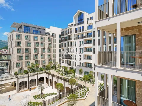 Prodaja, jednosoban stan, 63m², Tivat, Crna Gora - image 9