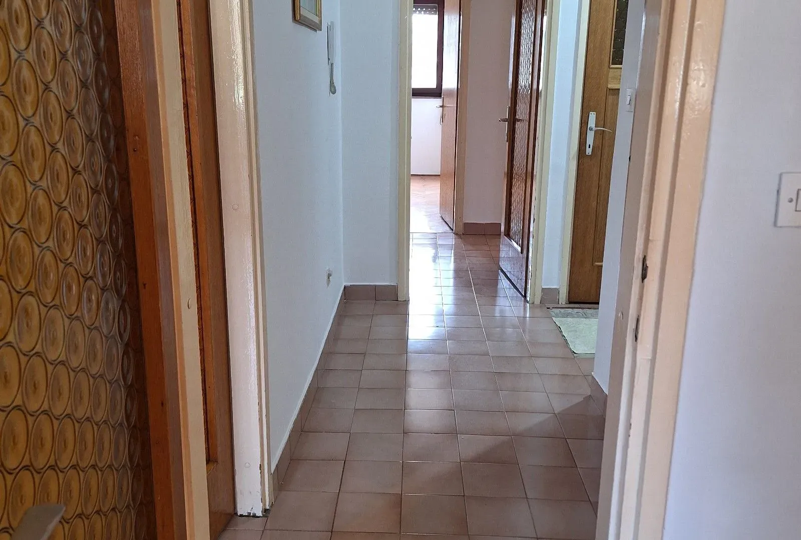Prodaja, dvosoban stan, 70m², Zabjelo, Podgorica