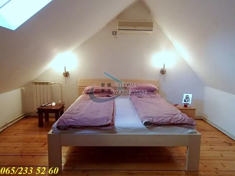 Sale, four bedroom apartment, 110m², Stari Grad, Beograd