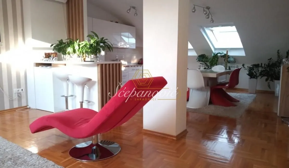 Prodaja, četvorosoban stan, 89m², Bulevar Oslobodjenja, Novi Sad Sve Podlokacije
