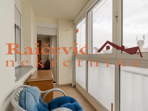 Rent, two bedroom apartment, 64m², Retenzija, Beograd - image 15