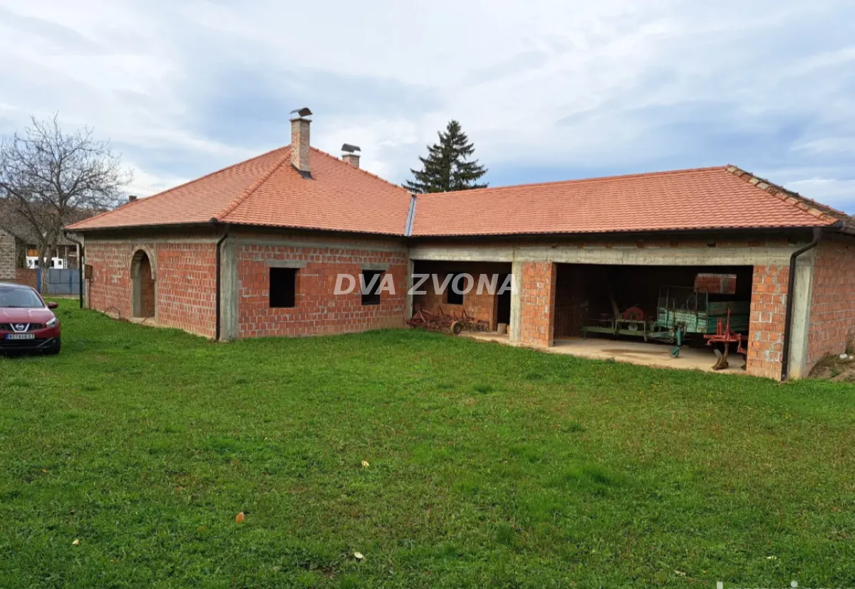 Prodaja, kuća, 139m², Beočin, Srbija