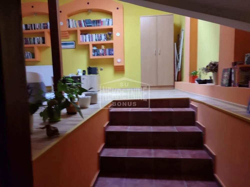 Prodaja, kuća, 180m², Centar, Subotica