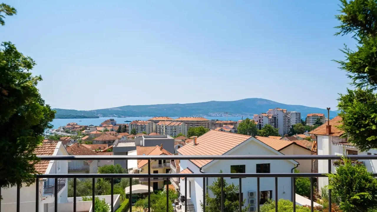 Prodaja, stan, 78m², Tivat, Crna Gora