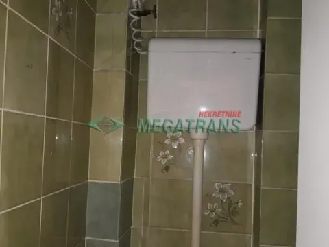 Izdavanje, trosoban stan, 77m², Bulevar Oslobodjenja, Novi Sad Sve Podlokacije - image 17