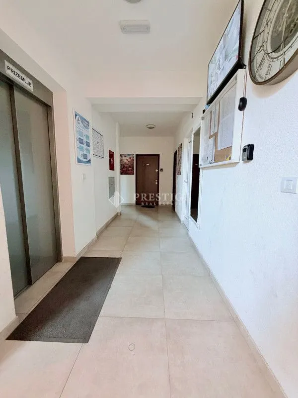 Rent, one bedroom apartment, 36m², Stari Aerodrom, Podgorica