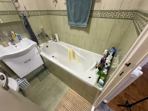 Prodaja, trosoban stan, 76m², Novo naselje, Novi Sad - image 16