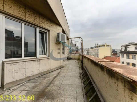 Sale, two bedroom apartment, 73m², Stari Grad, Beograd - image 11