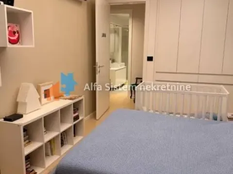 Rent, four bedroom apartment, 103m², Stari Grad, Beograd - image 13