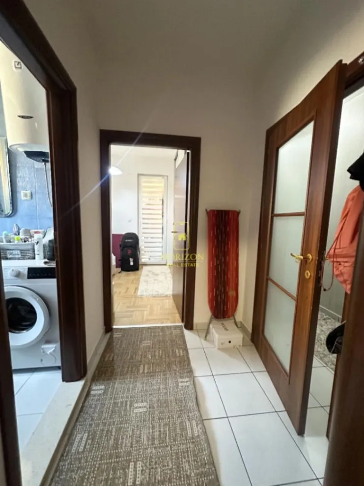 Prodaja, dvosoban stan, 72m², Preko Morače, Podgorica
