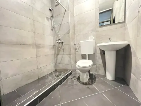 Izdavanje, jednosoban stan, 60m², Blok 5, Podgorica - image 7