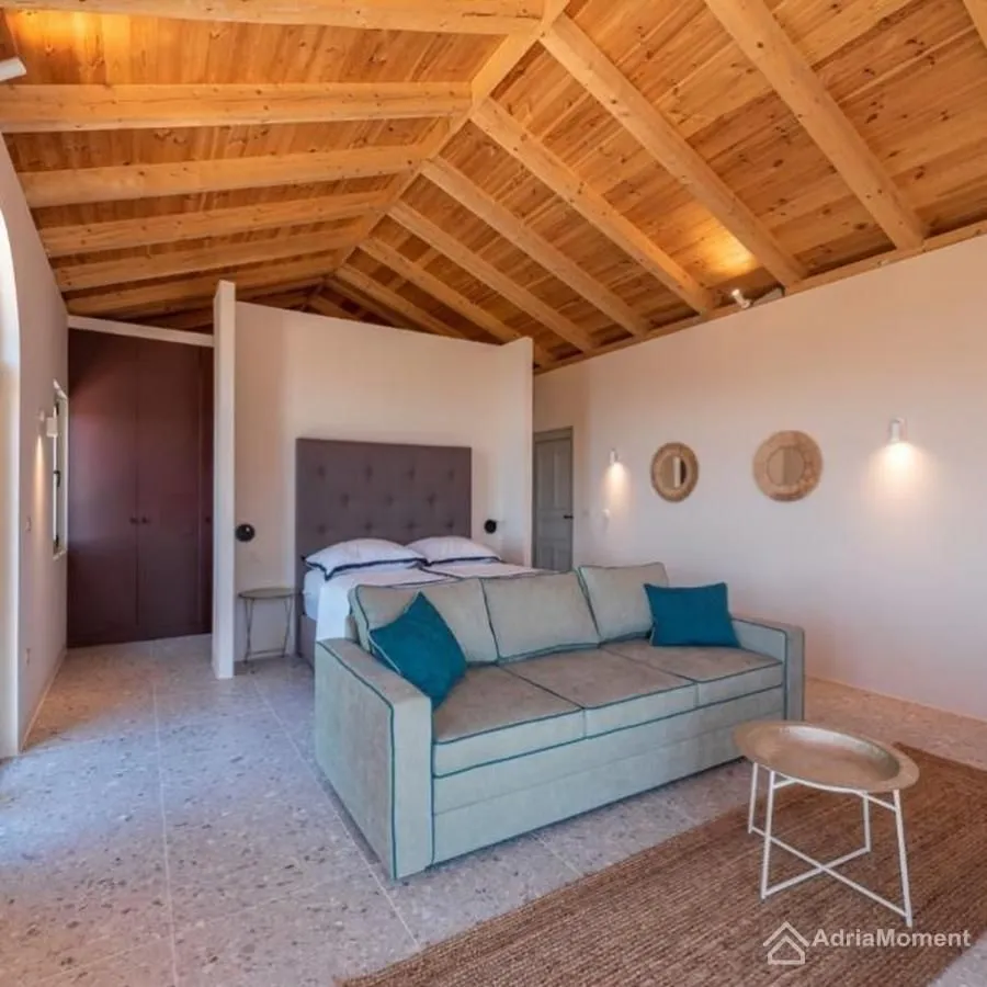 Prodaja, kuća, 380m², Herceg Novi, Crna Gora