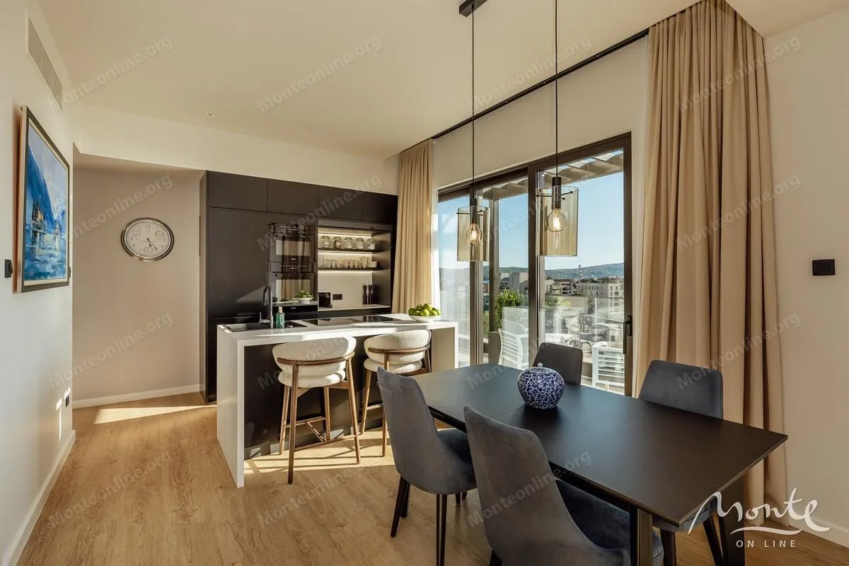 Prodaja, dvosoban stan, 179m², Porto Montenegro, Tivat