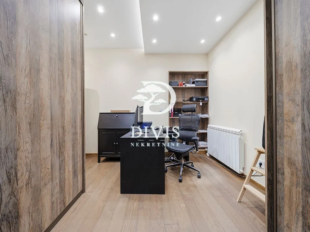 Prodaja, četvorosoban stan, 157m², Dedinje Sve Podlokacije, Beograd