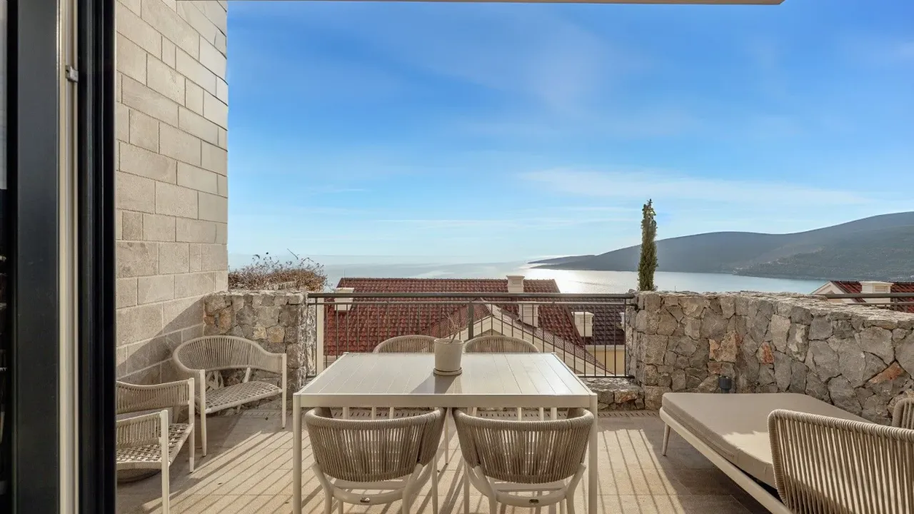 Prodaja, jednosoban stan, 53m², Luštica Bay, Tivat