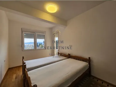 Izdavanje, jednosoban stan, 44m², Centar, Bar - image 7