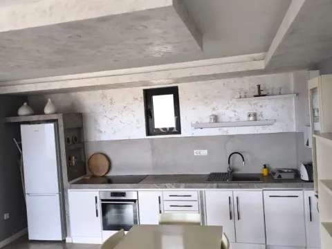 Rent, two bedroom apartment, 60m², Nalježići, Kotor - image 11