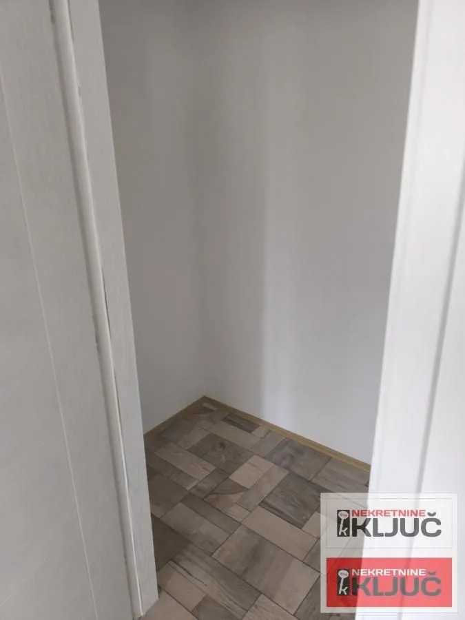 Prodaja, dvosoban stan, 52m², Grbavica, Novi Sad Sve Podlokacije