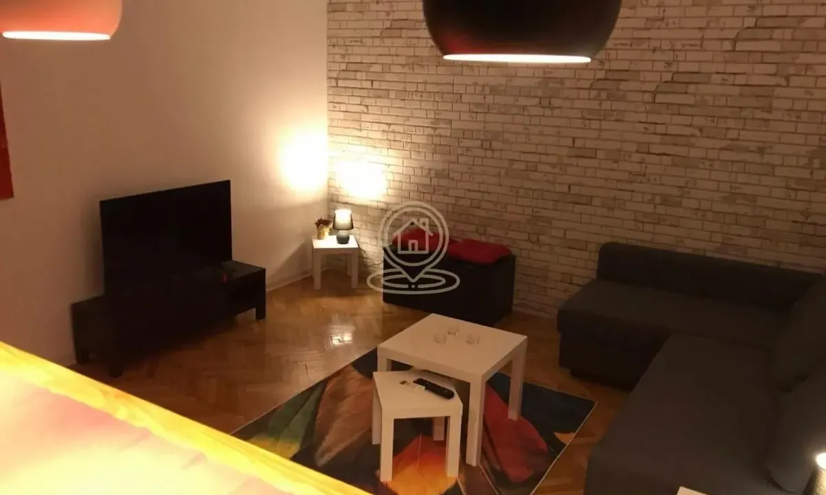 Rent, one bedroom apartment, 37m², Stari Grad, Beograd