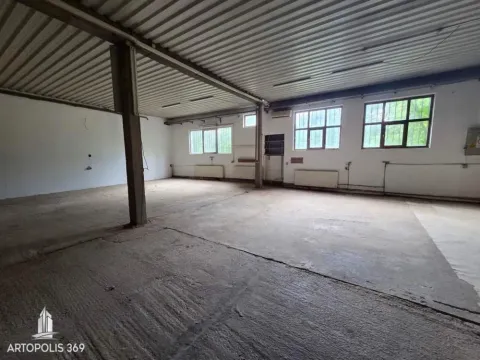 Izdavanje, poslovni prostor, 1440m², Zemun Centar, Zemun Sve Podlokacije - image 6