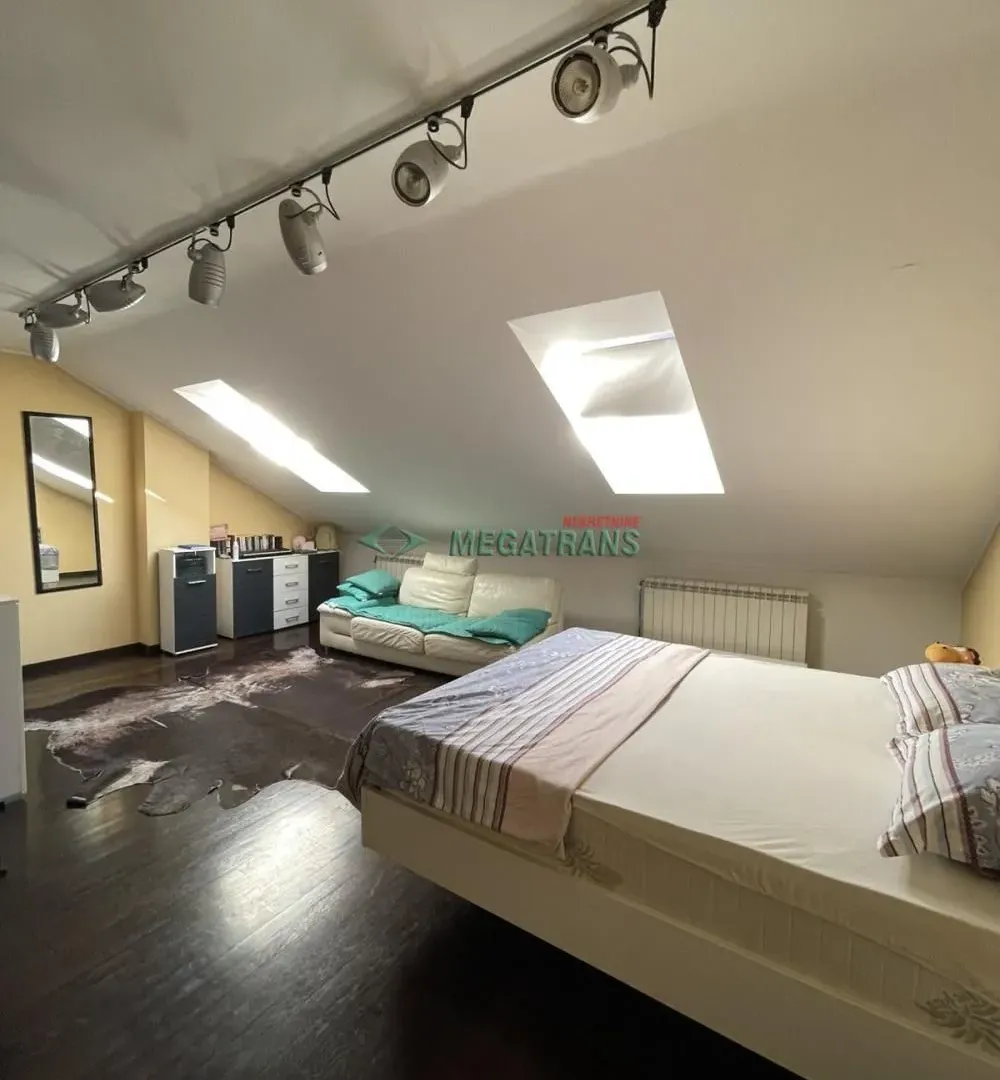 Rent, apartment, 310m², Grbavica, Novi Sad Sve Podlokacije